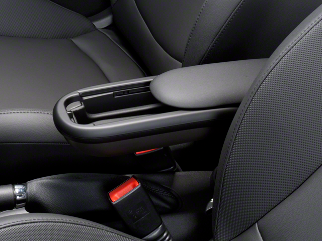 2010 MINI Cooper Clubman Base