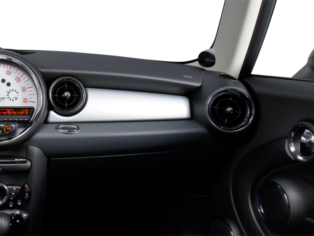 2010 MINI Cooper Clubman Base