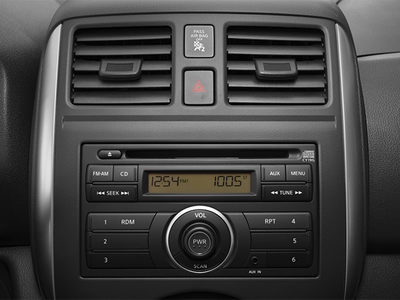 2014 Nissan Versa 1.6 S Plus