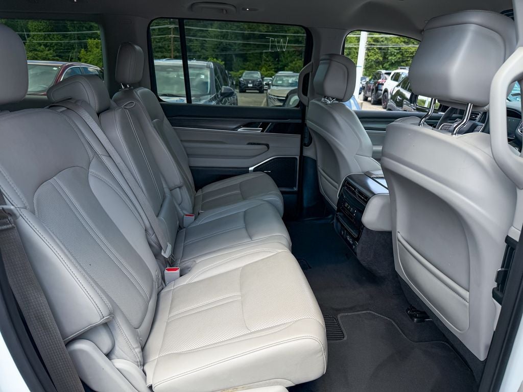 2024 Jeep Wagoneer L Series III
