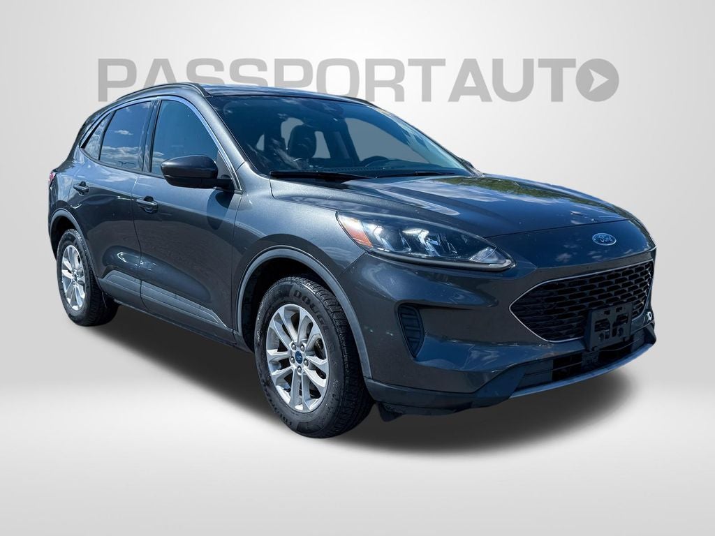 Used 2020 Ford Escape SE with VIN 1FMCU9G65LUA94627 for sale in Camp Springs, MD