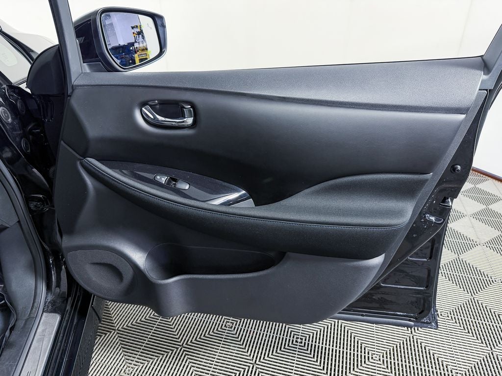 2023 Nissan Leaf SV Plus