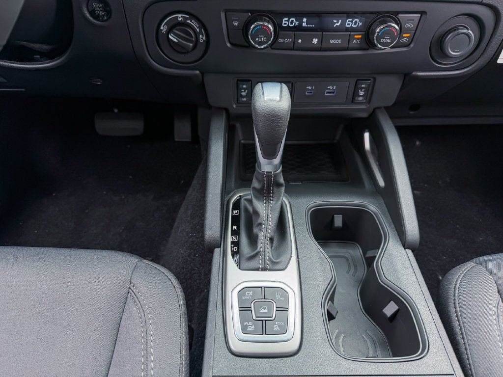 2027 Nissan Frontier SV