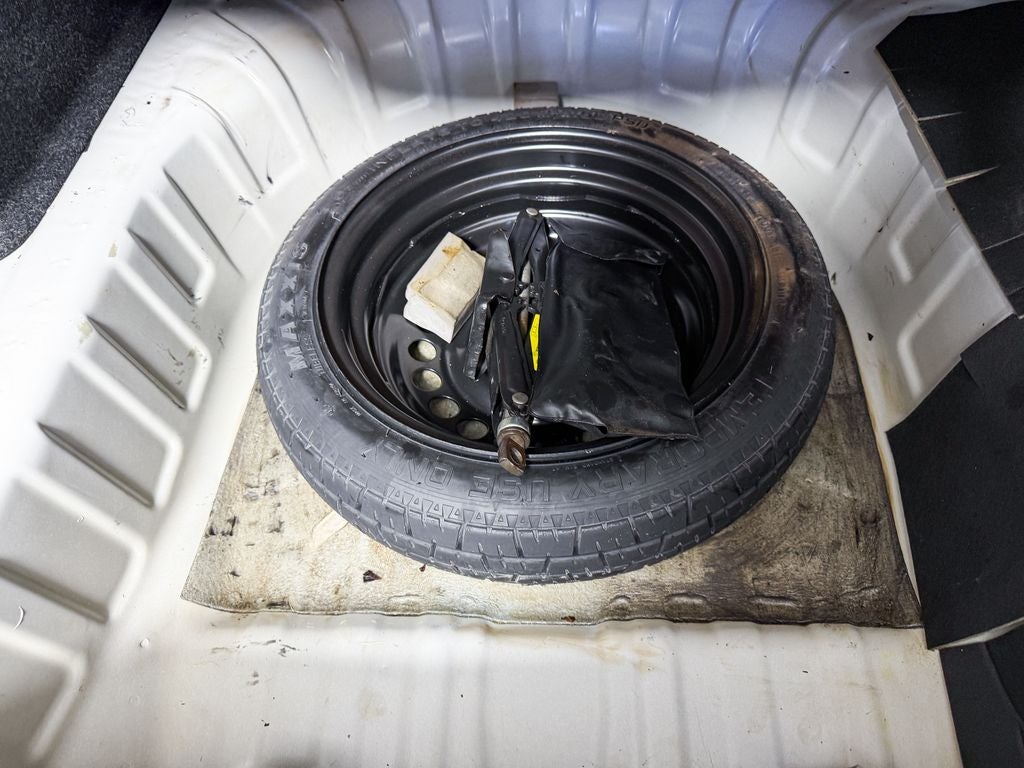 2021 Nissan Versa 1.6 SV