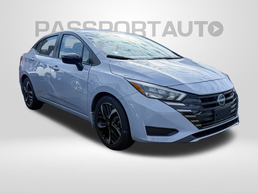 2025 Nissan Versa 1.6 SR