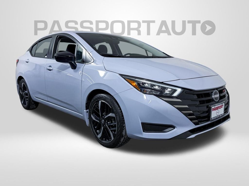 2025 Nissan Versa 1.6 SR