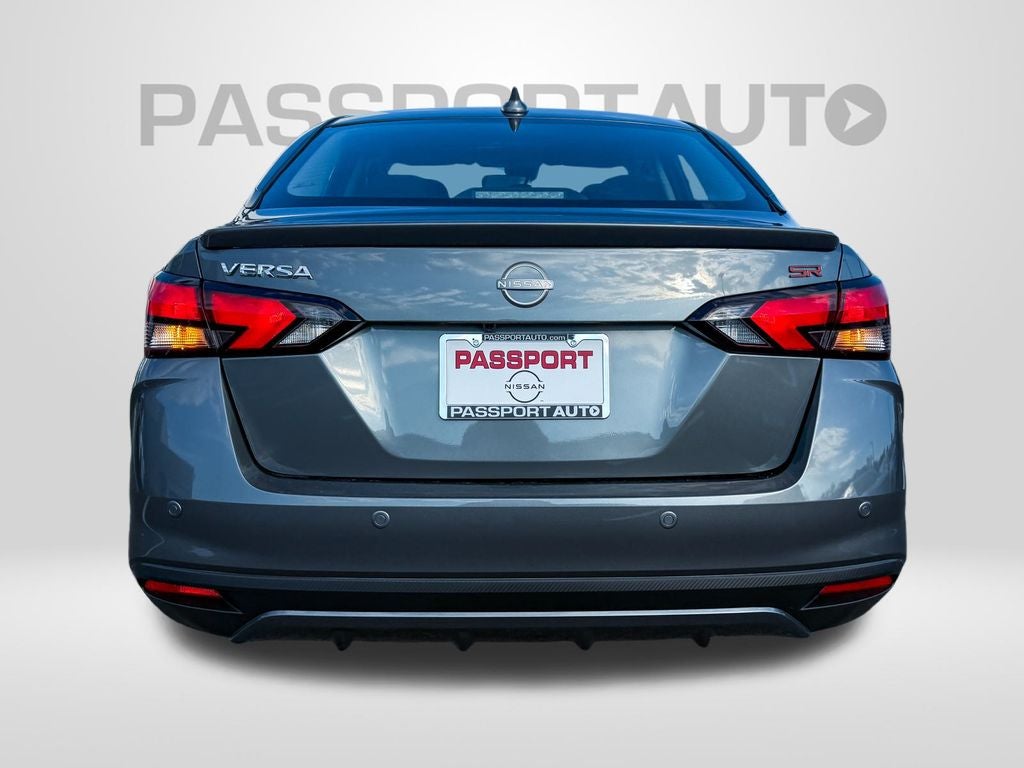 2025 Nissan Versa 1.6 SR