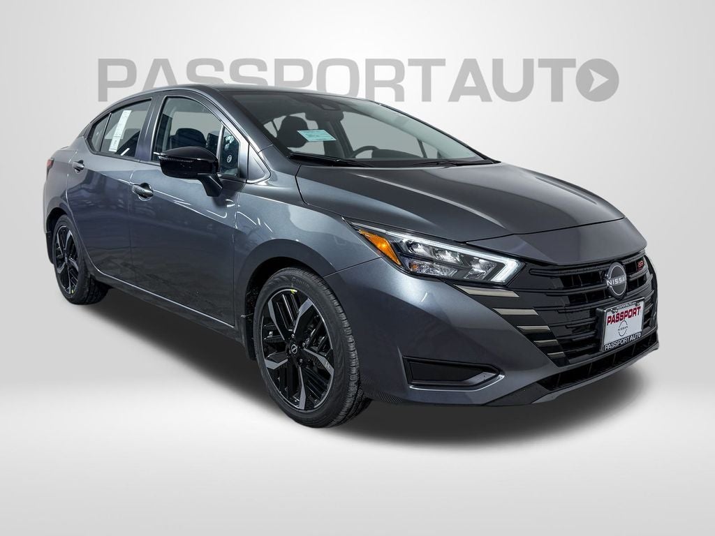 2025 Nissan Versa 1.6 SR