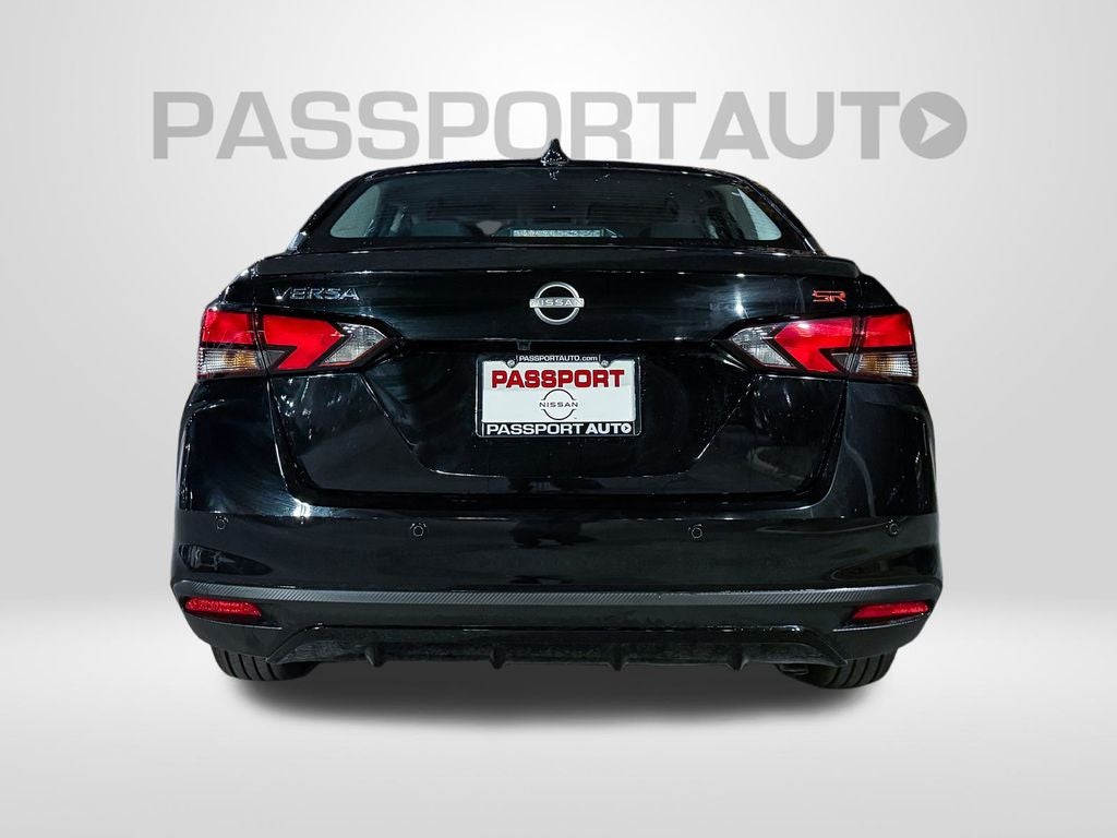 2025 Nissan Versa 1.6 SR