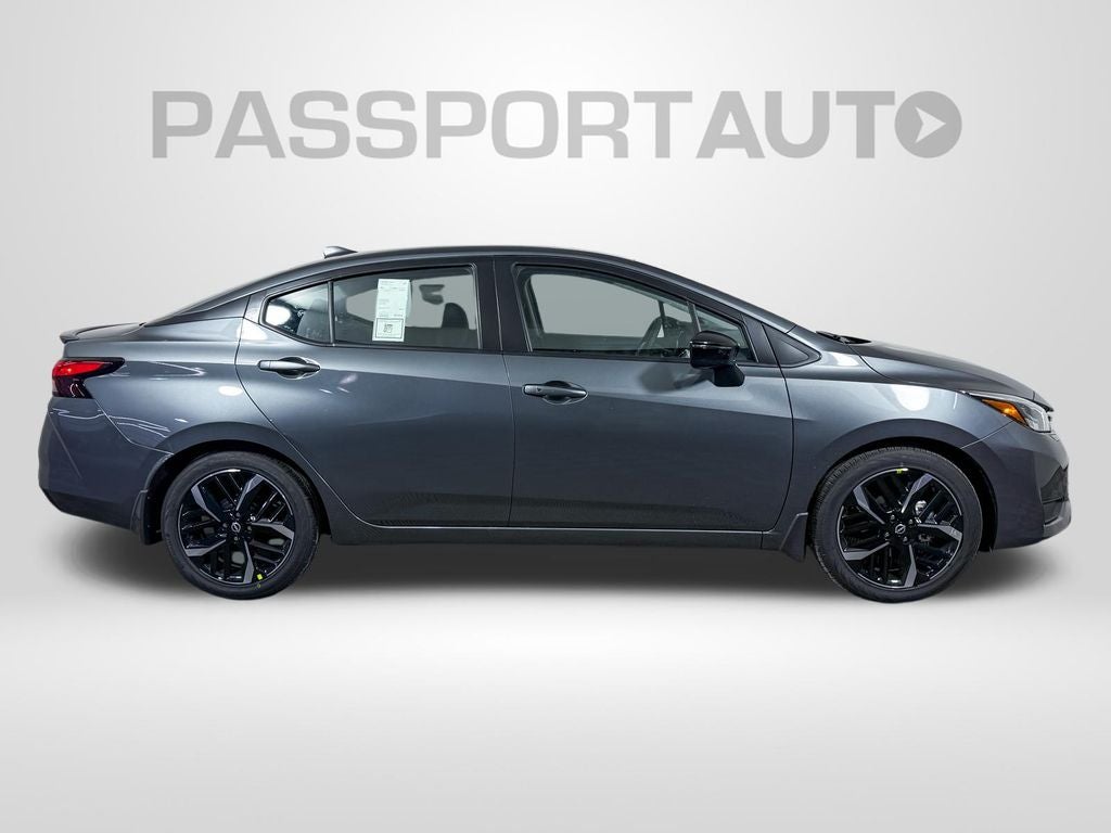 2025 Nissan Versa 1.6 SR