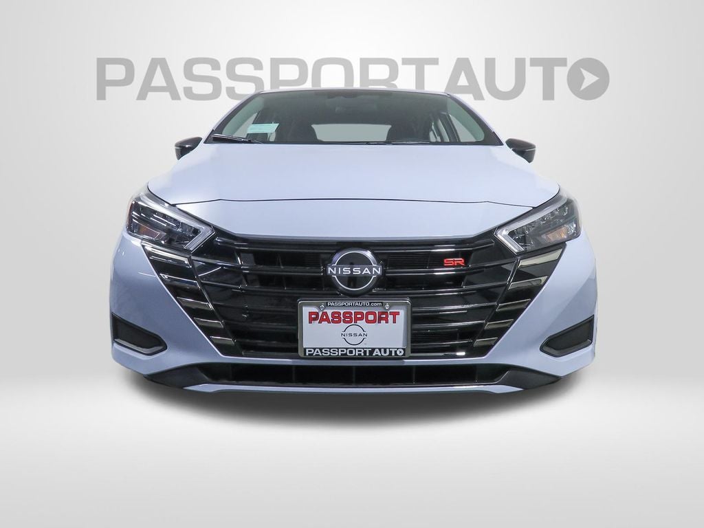 2025 Nissan Versa 1.6 SR