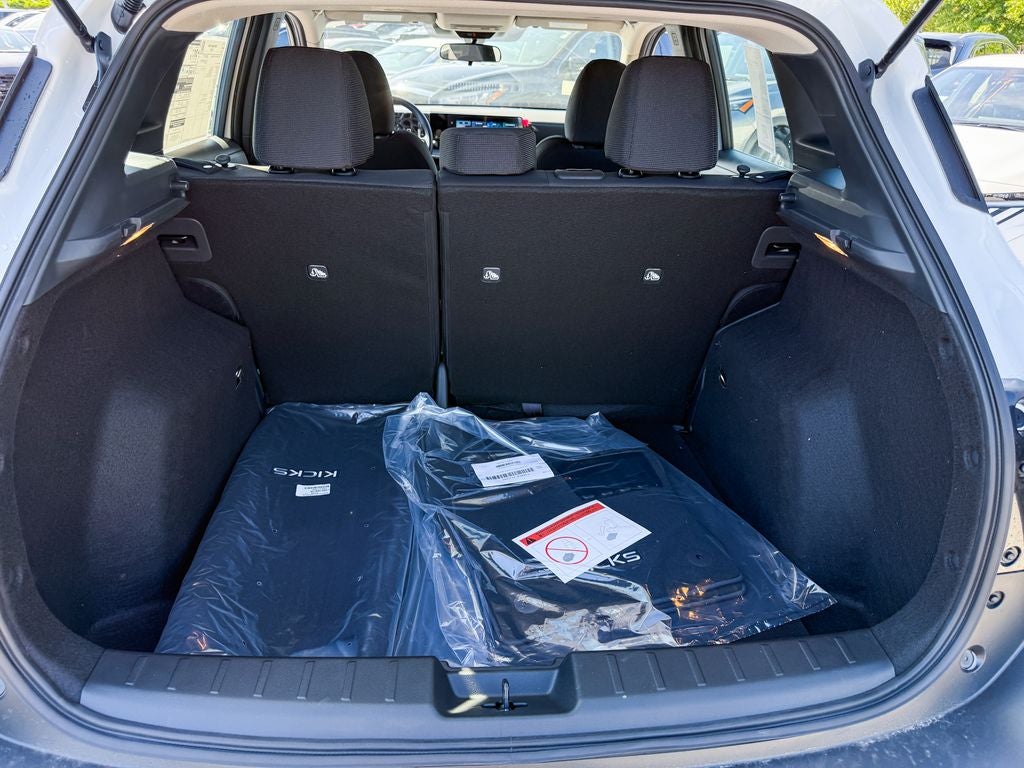 2026 Nissan Kicks S