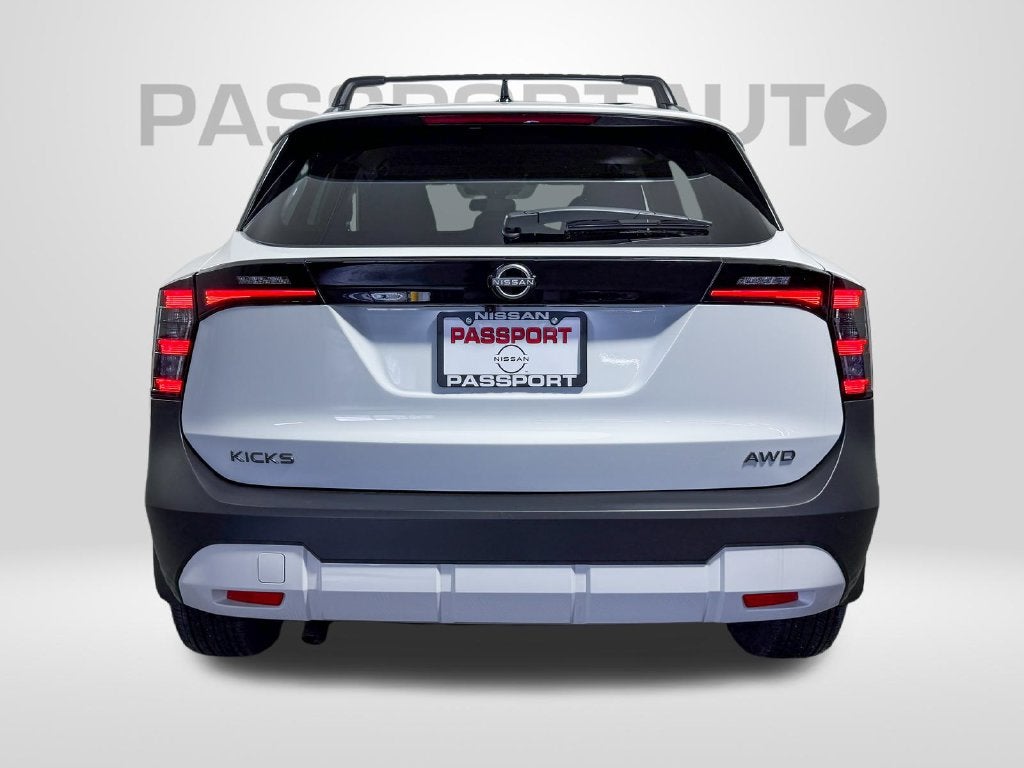 2027 Nissan Kicks SV