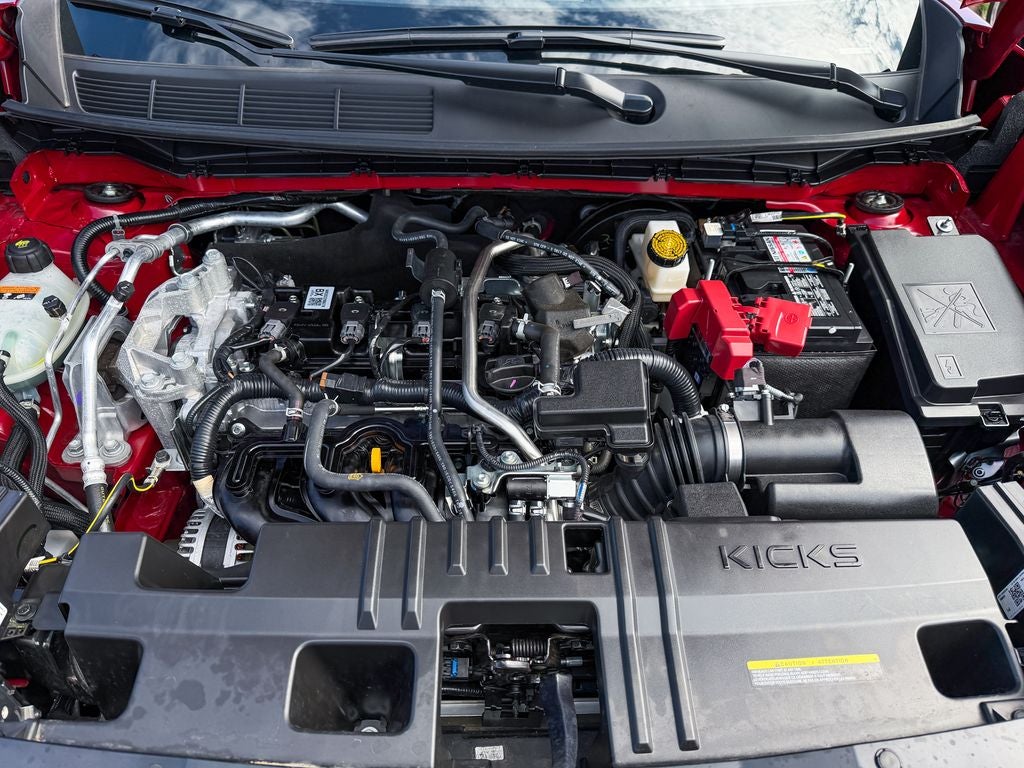 2026 Nissan Kicks SR