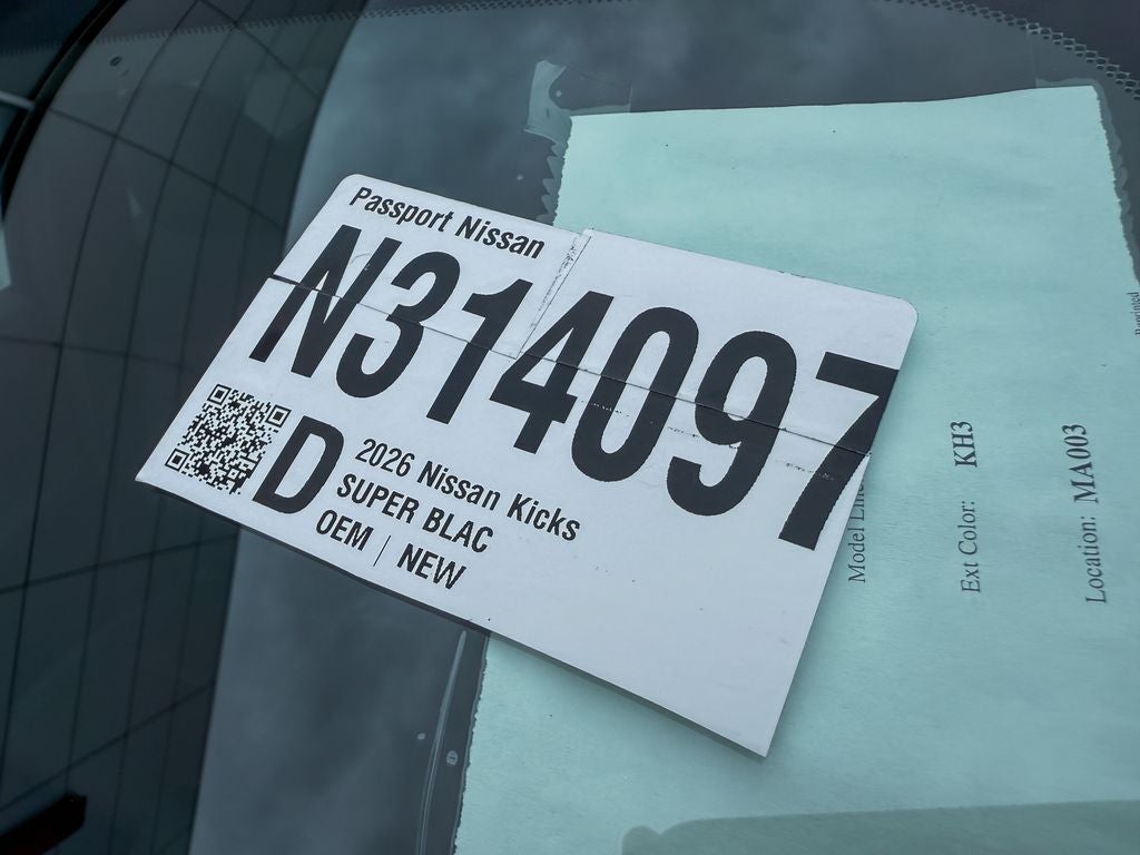 2026 Nissan Kicks SR