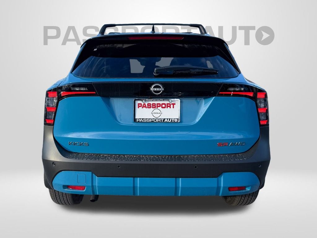 2026 Nissan Kicks SR