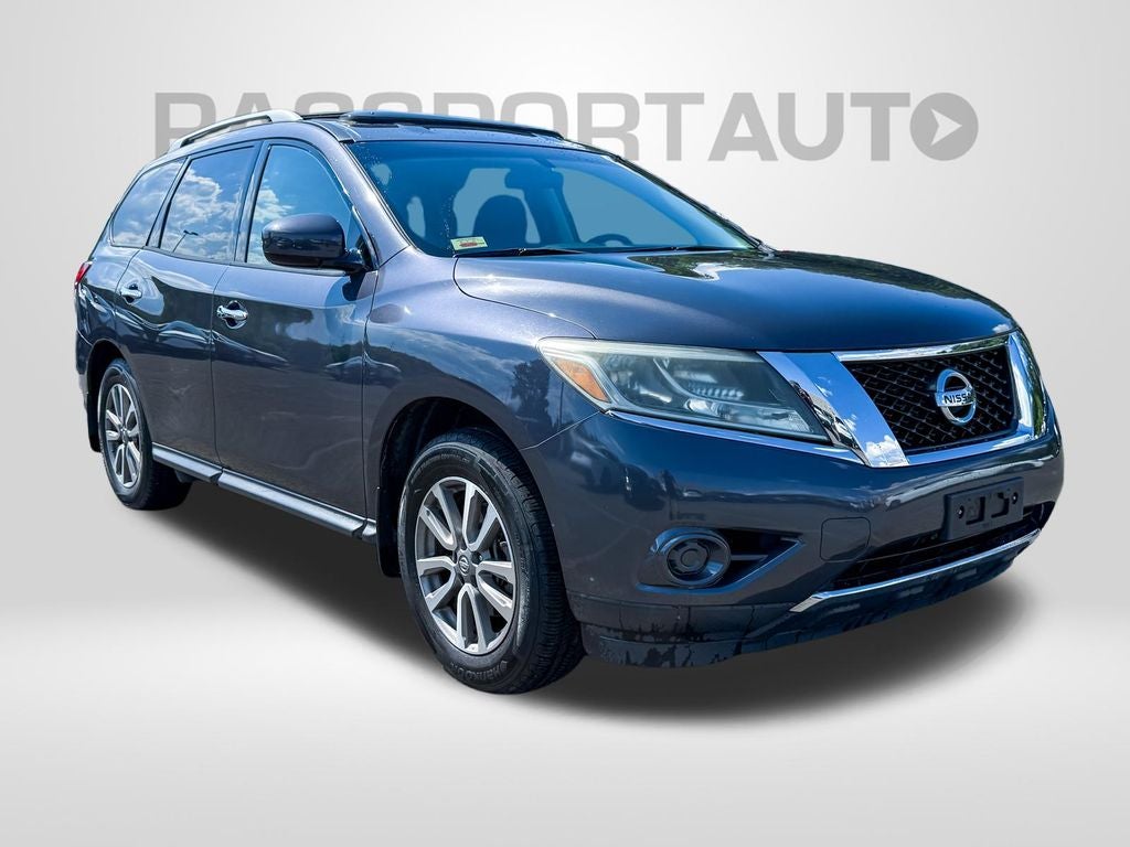 Used 2014 Nissan Pathfinder SV with VIN 5N1AR2MM5EC711164 for sale in Camp Springs, MD