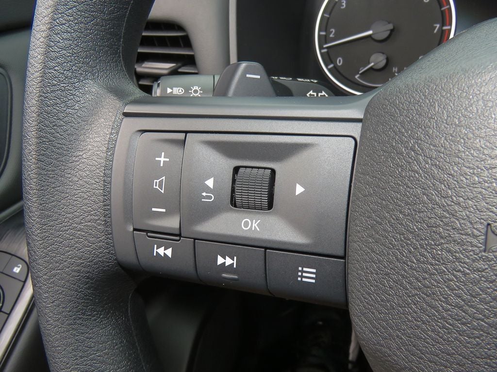 2025 Nissan Rogue S