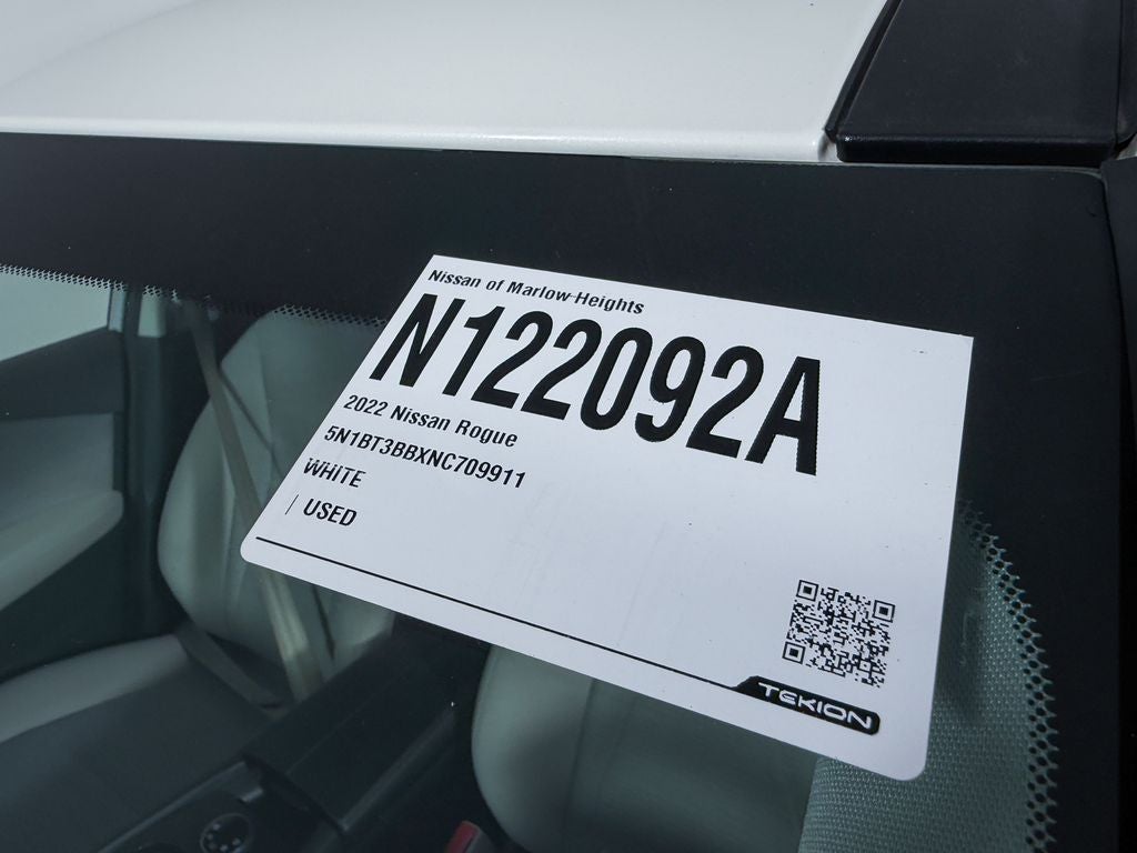 2022 Nissan Rogue SV
