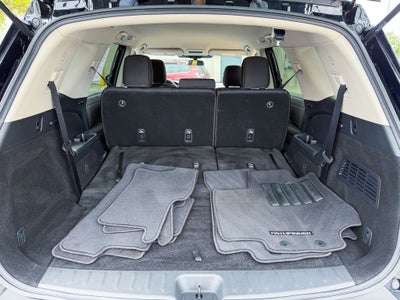 2024 Nissan Pathfinder S