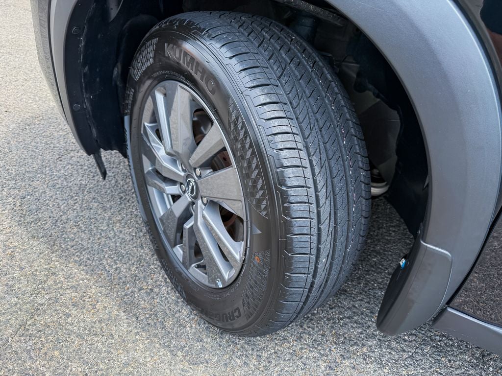 2024 Nissan Pathfinder S
