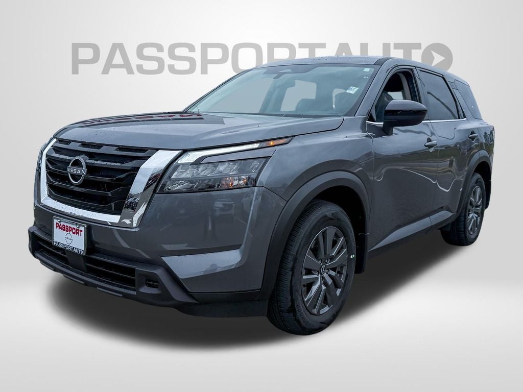 2025 Nissan Pathfinder S