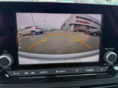 2025 Nissan Pathfinder S