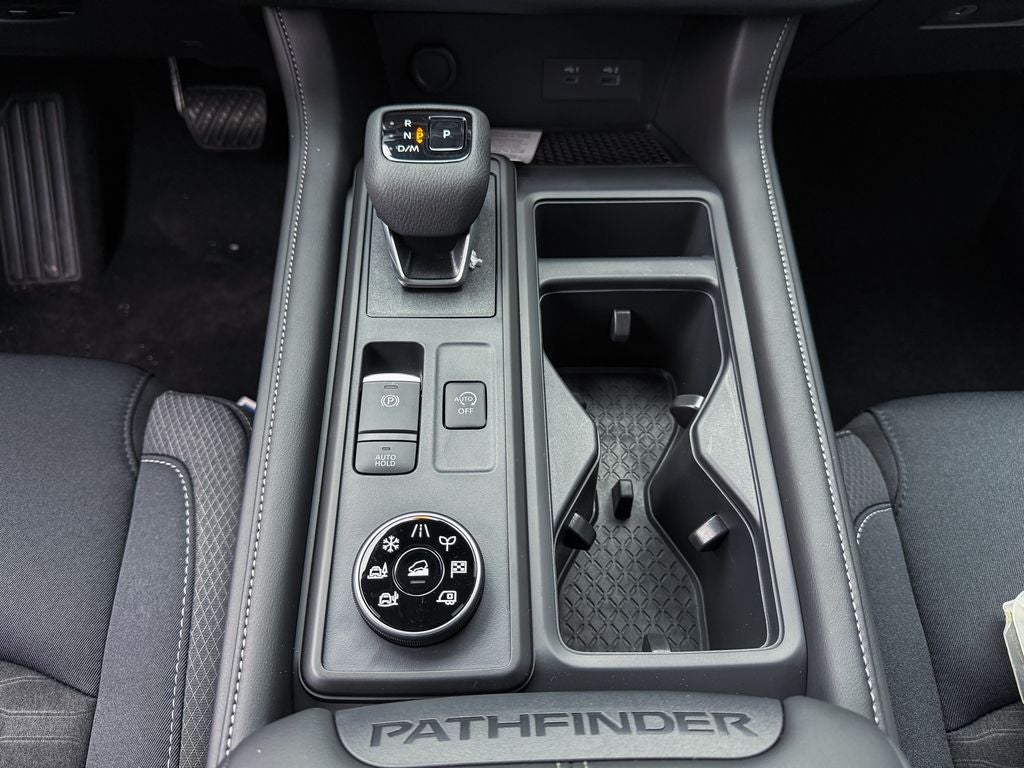 2025 Nissan Pathfinder S