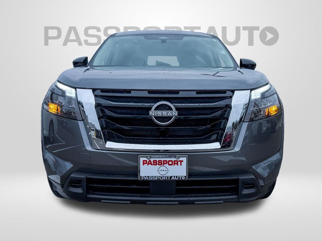 2025 Nissan Pathfinder S