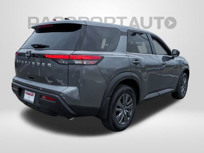 2025 Nissan Pathfinder S