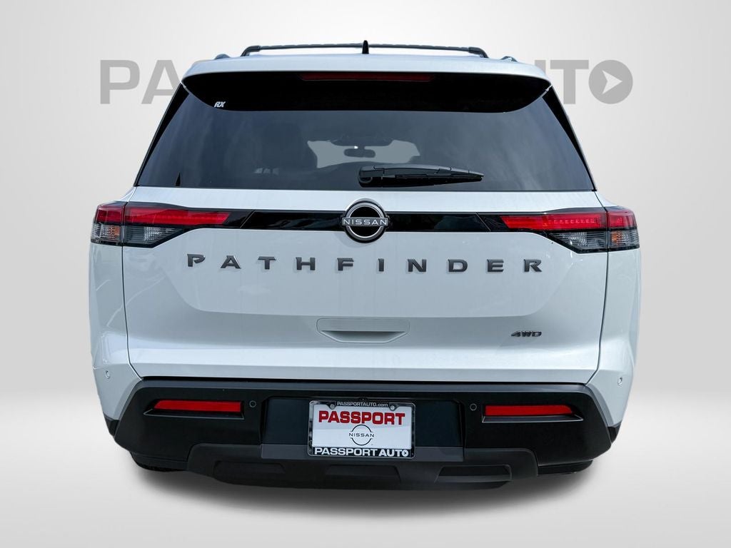 2026 Nissan Pathfinder SV