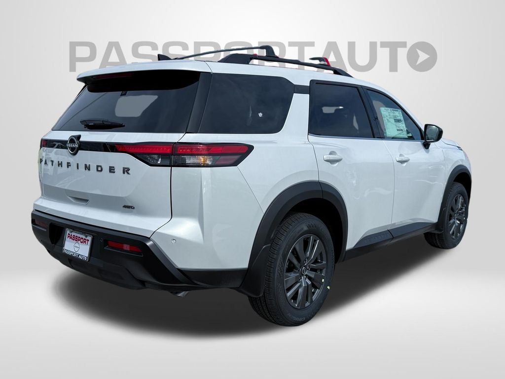 2026 Nissan Pathfinder SV