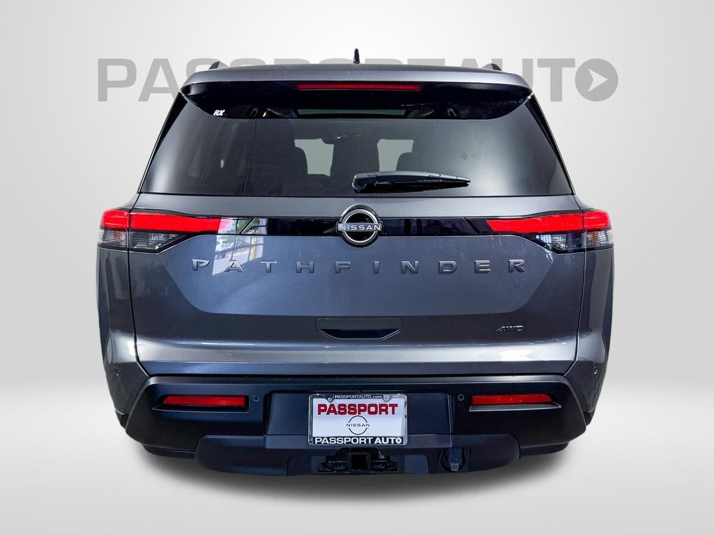 2026 Nissan Pathfinder SV