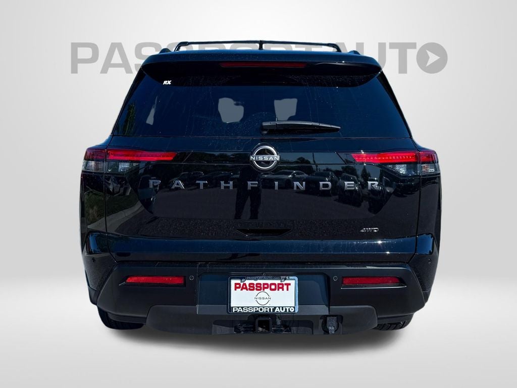 2026 Nissan Pathfinder SV