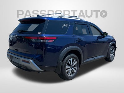 2024 Nissan Pathfinder SL
