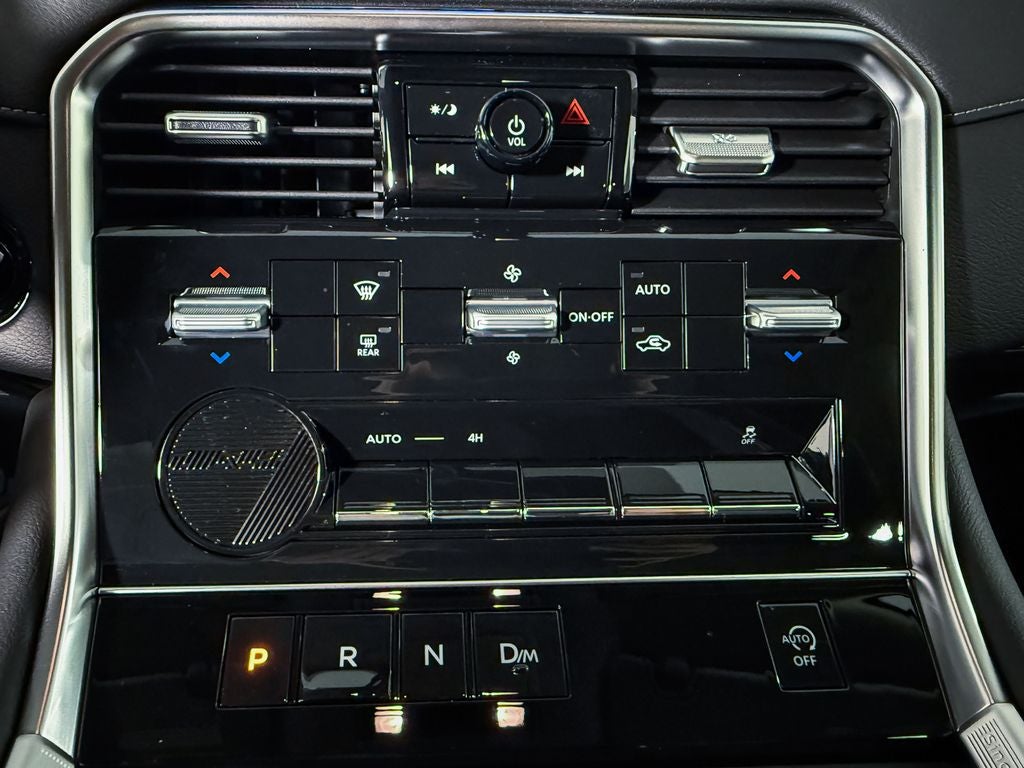 2026 Nissan Armada SV