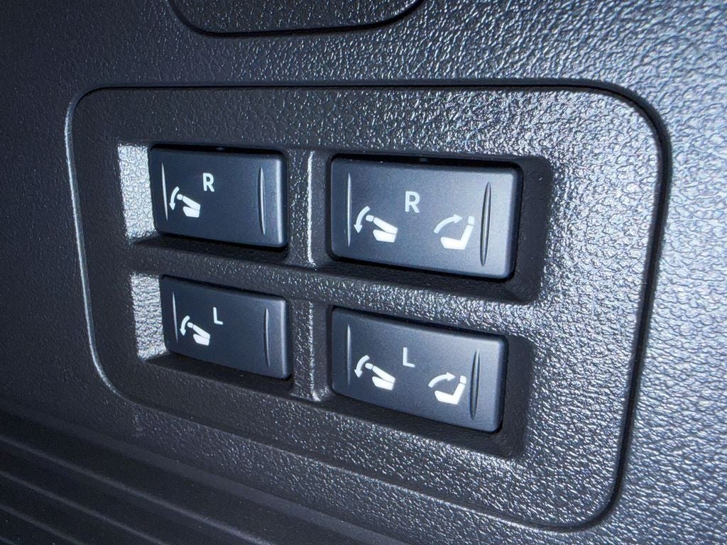 2025 Nissan Armada SL