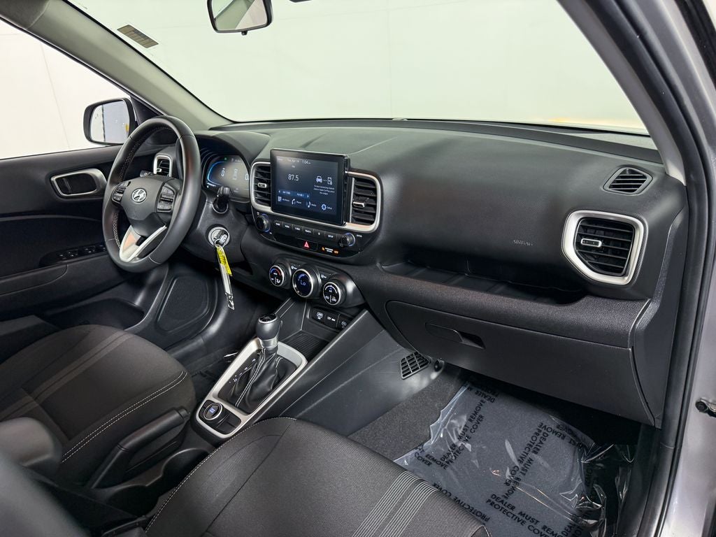 2023 Hyundai Venue SEL