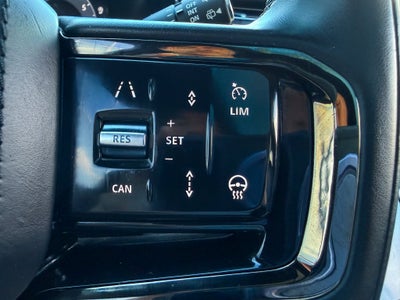 2025 Land Rover Range Rover Velar Dynamic SE