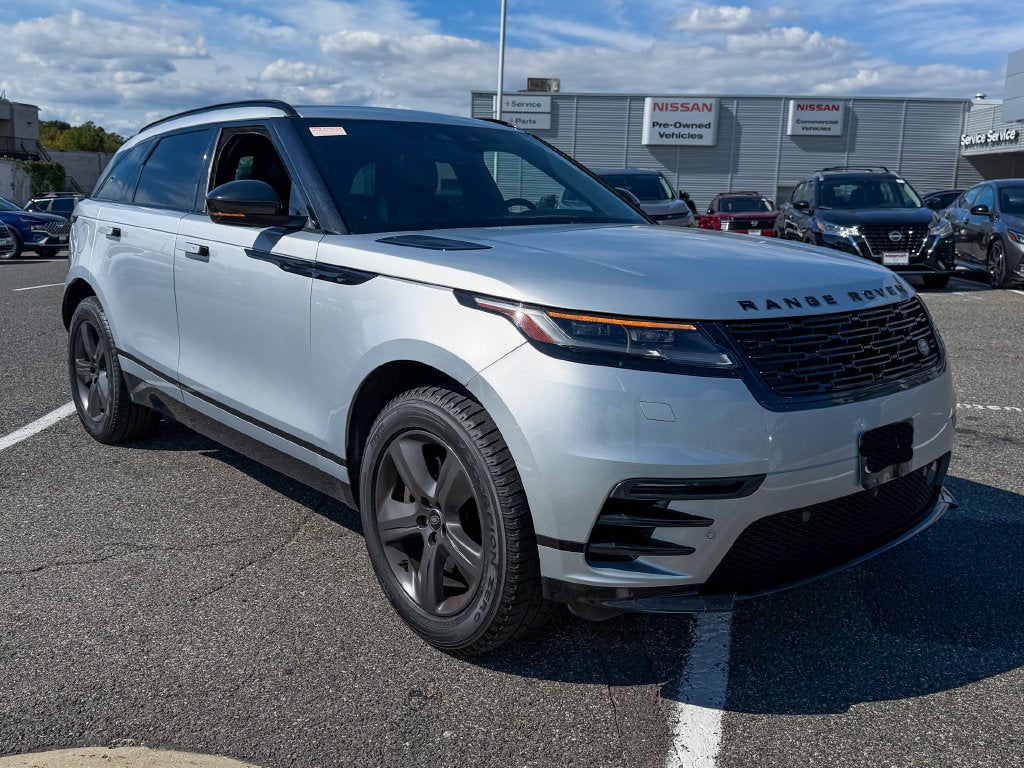 2025 Land Rover Range Rover Velar Dynamic SE
