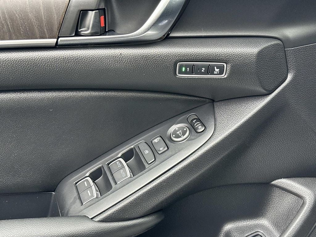 2019 Honda Accord Hybrid Touring