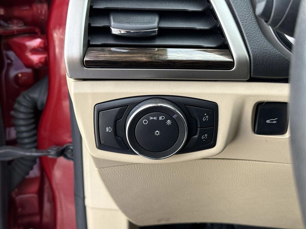 2015 Ford Fusion Hybrid SE