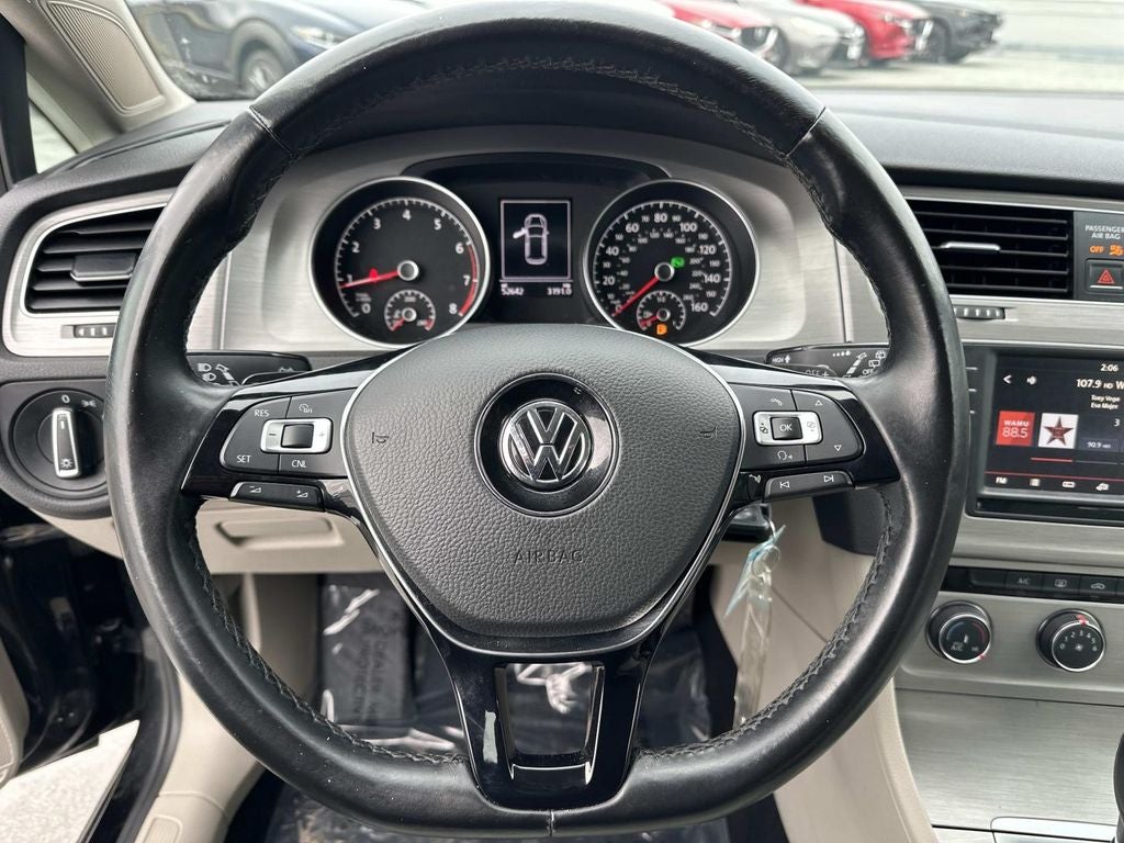 2016 Volkswagen Golf TSI S 4-Door