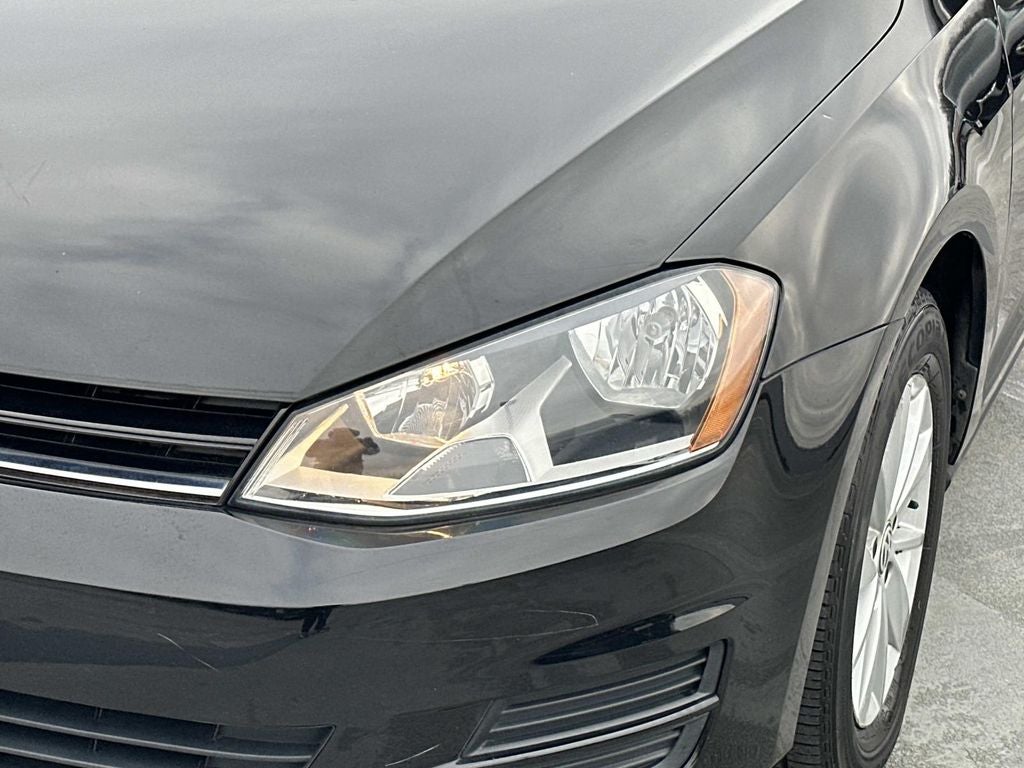 2016 Volkswagen Golf TSI S 4-Door