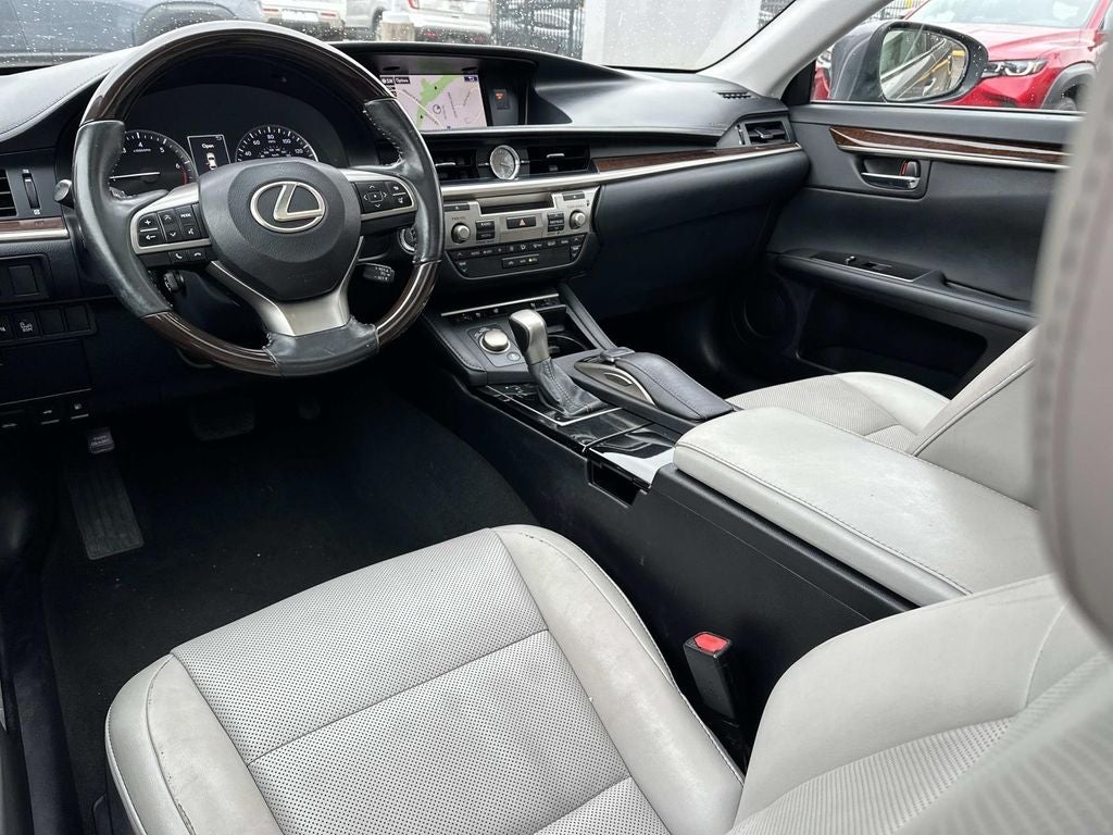 2016 Lexus ES 350