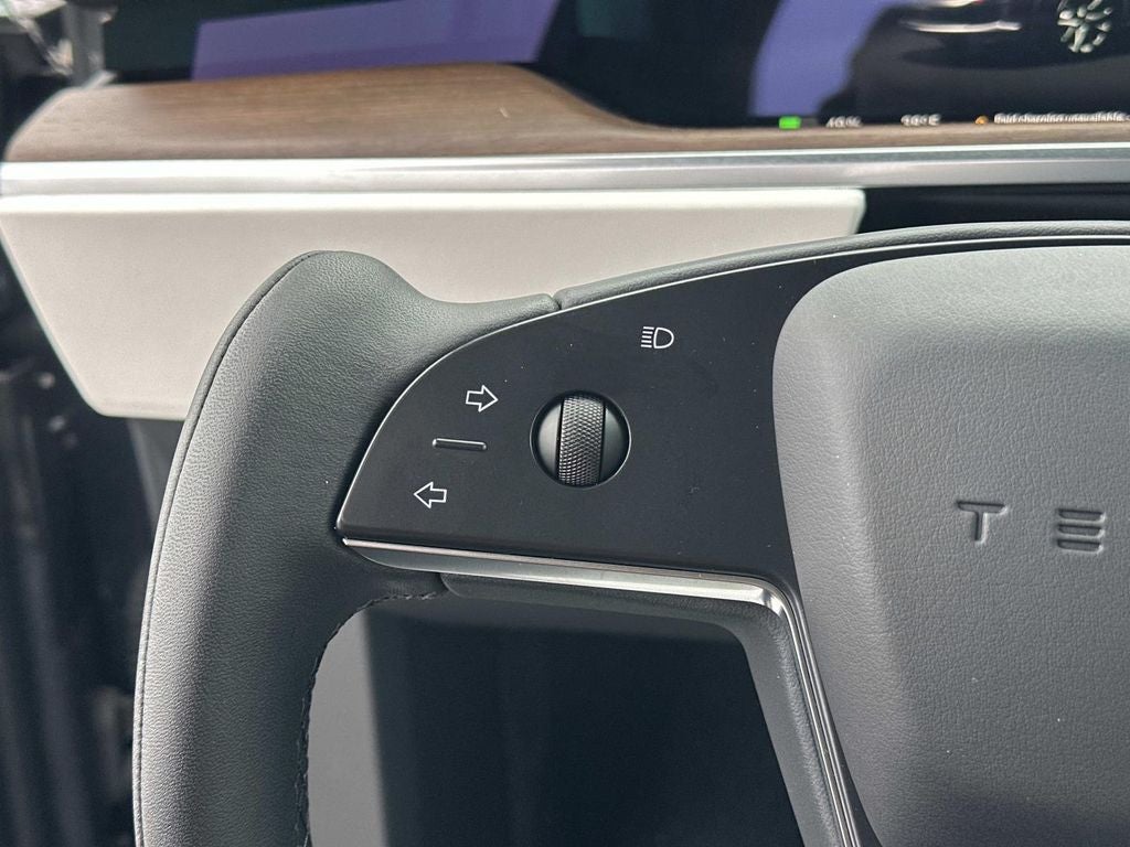 2023 Tesla Model X Standard Range