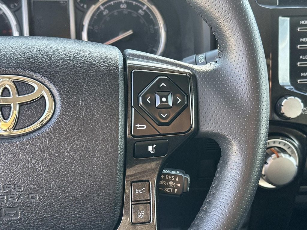 2024 Toyota 4Runner TRD Off-Road