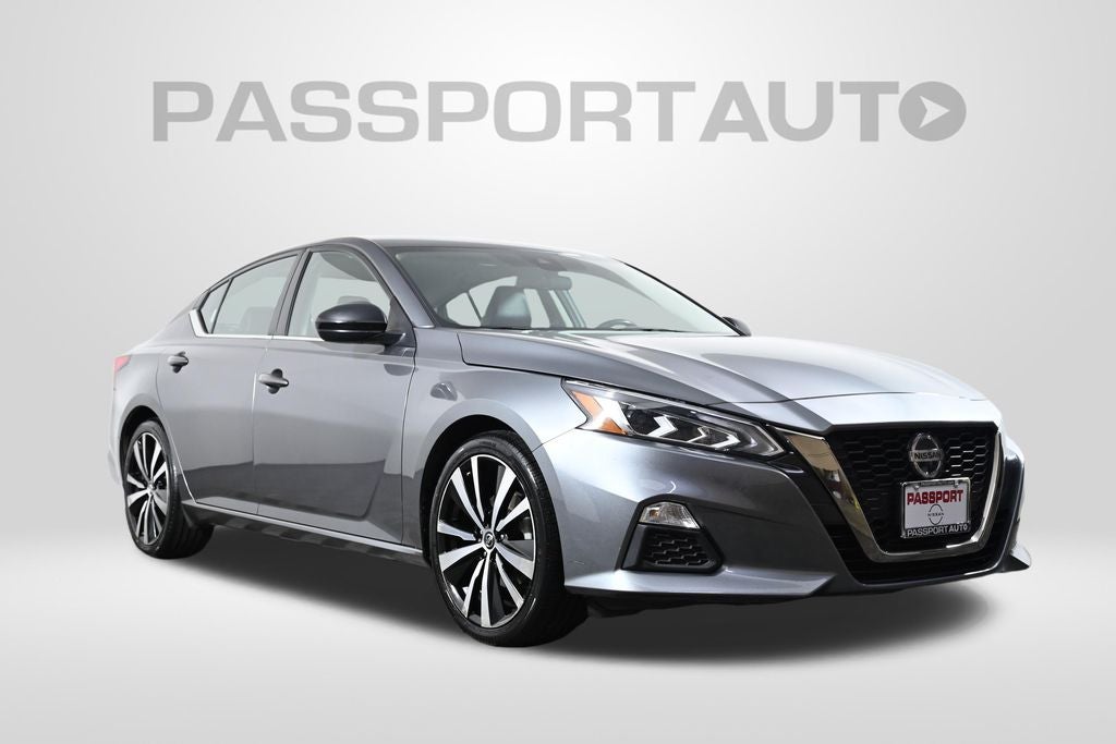 2022 Nissan Altima 2.5 SR Certified Select