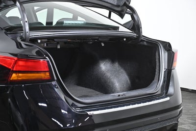 2023 Nissan Altima 2.5 SR Nissan Certified