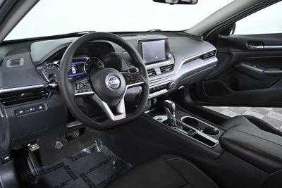 2022 Nissan Altima 2.5 SV Nissan Certified